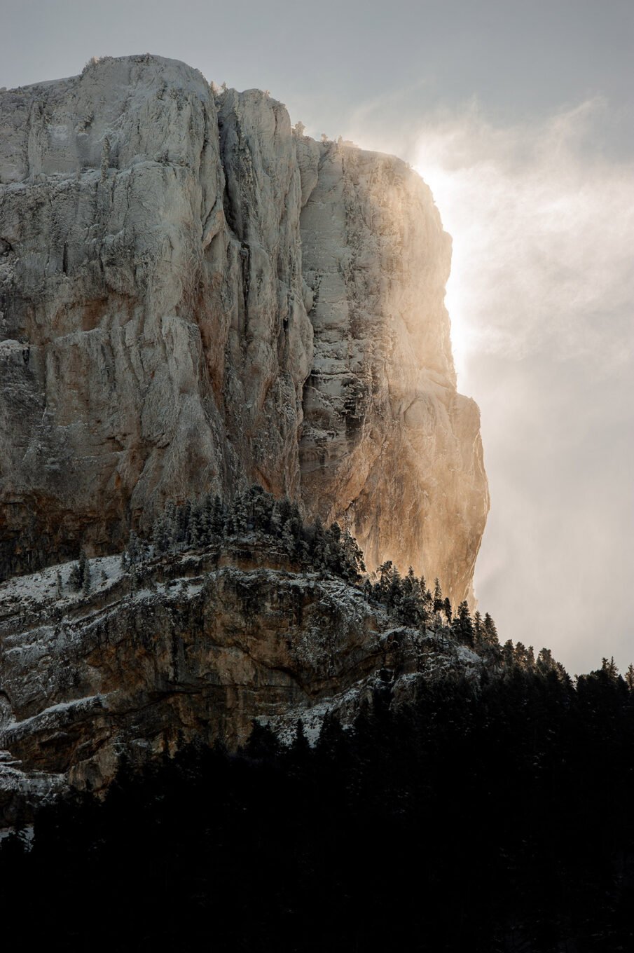 Photographe paysage falaises du Vercors en hiver