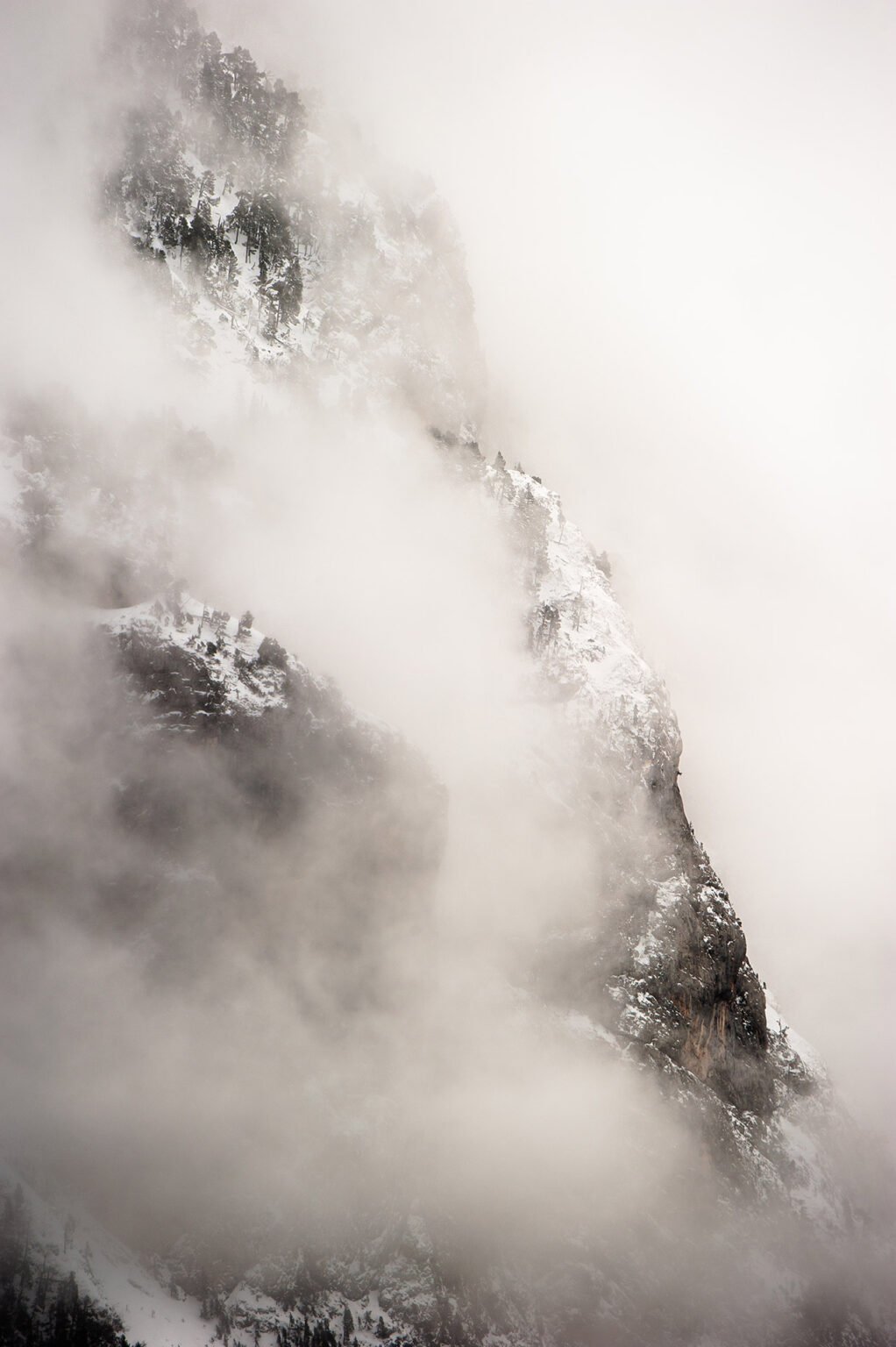 Photographe paysage falaises du Vercors en hiver