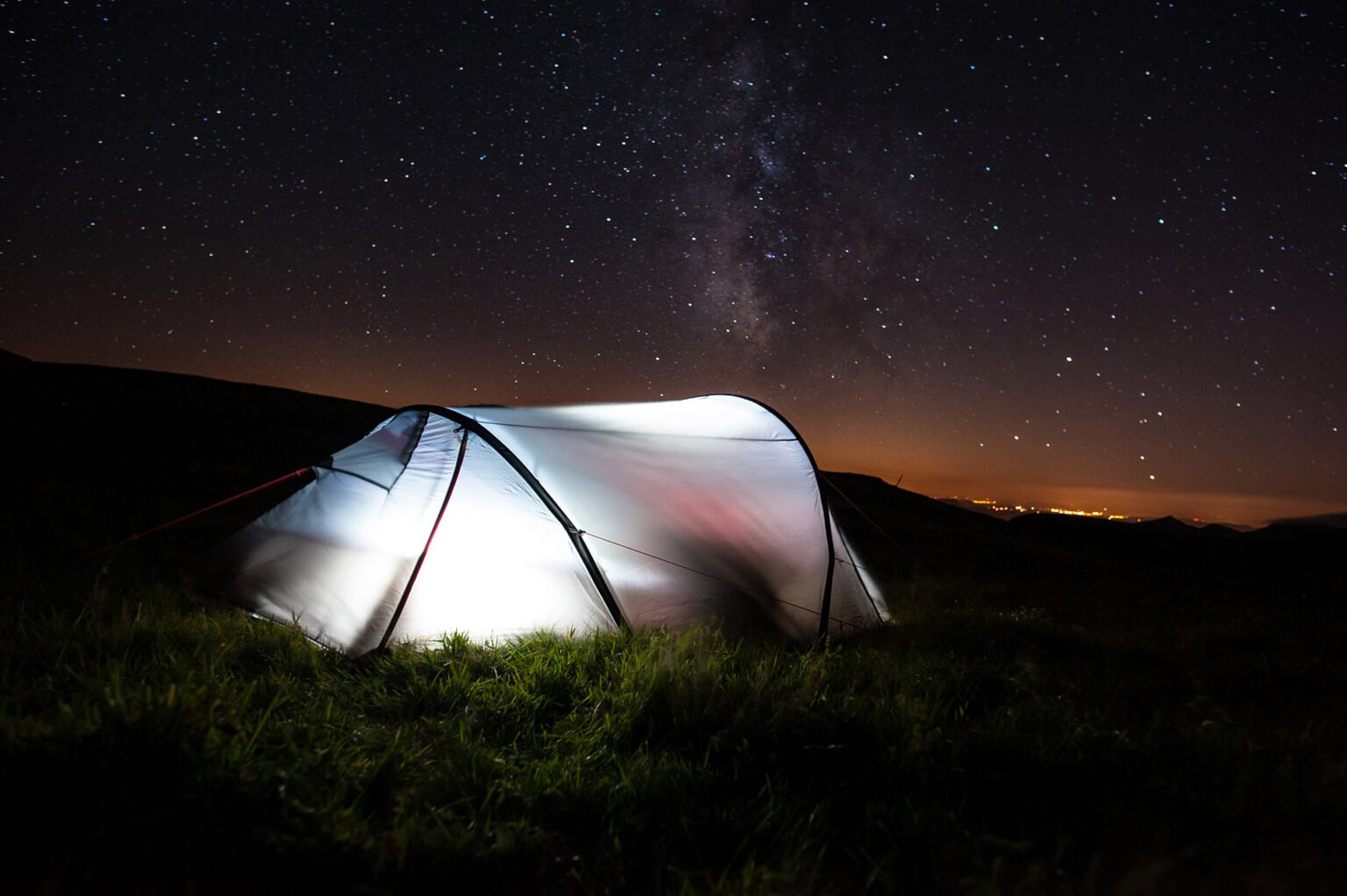 Photographie professionnelle randonnée montagne, bivouac à Font d'Urle, Vercors