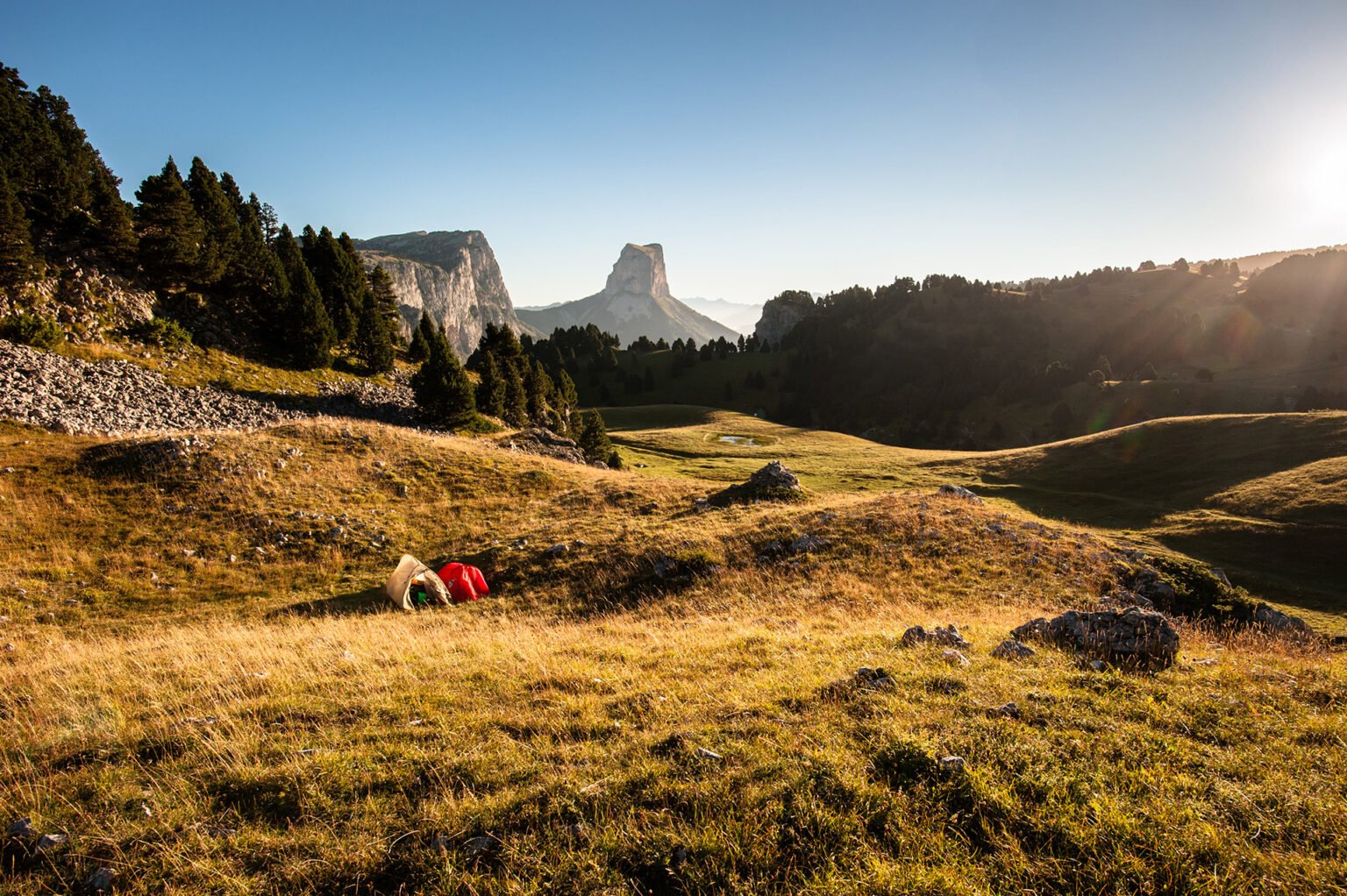 Photographie professionnelle randonnée montagne, Mont Aiguille, Vercors