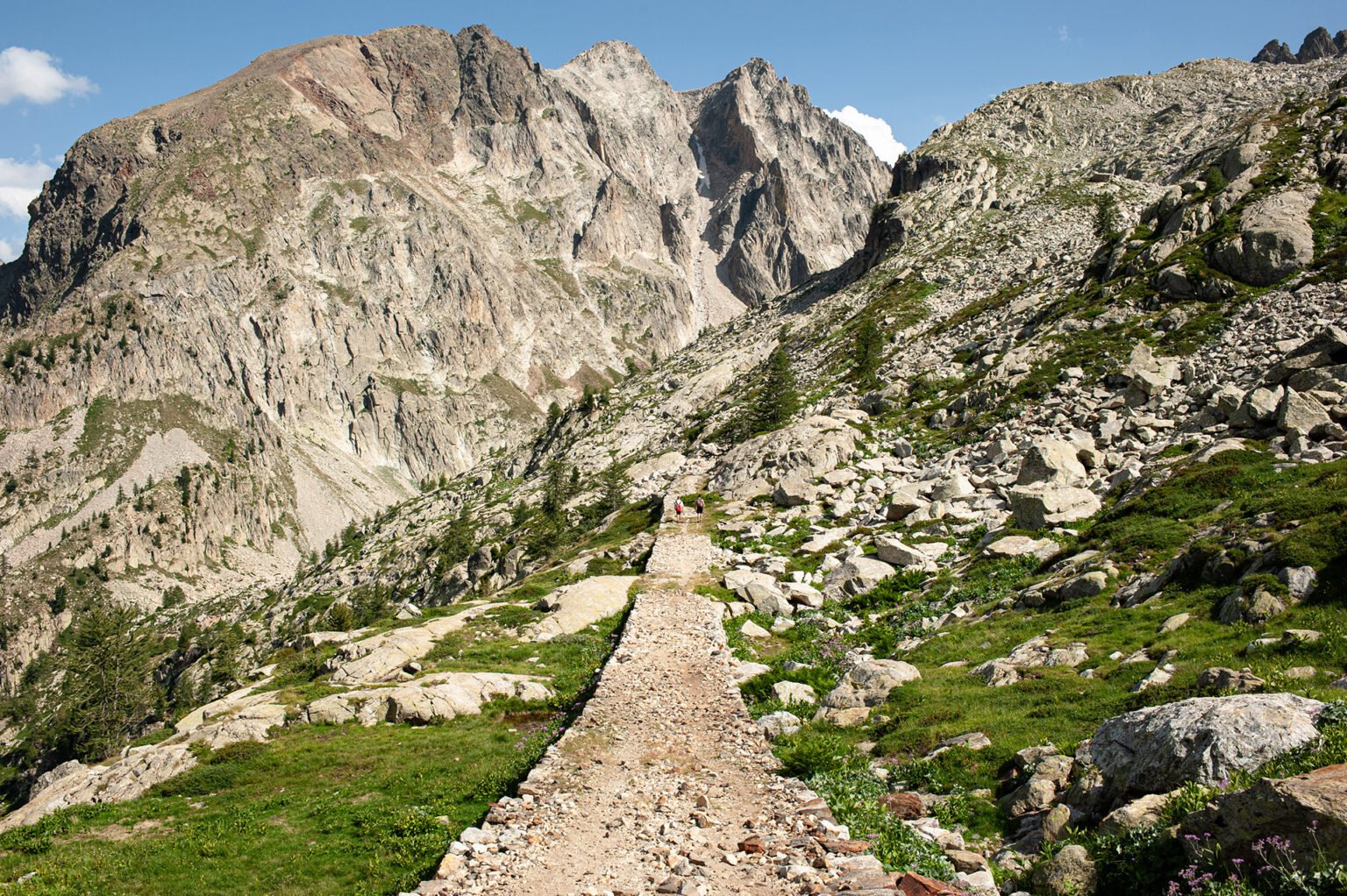 Photographie professionnelle randonnée montagne, Parc des Alpes Maritimes, Italie