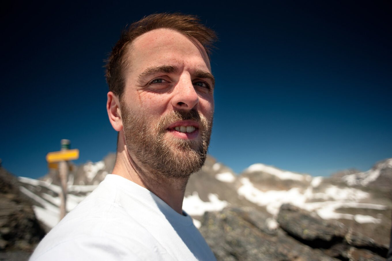 Randonnée Bivouac Clarée Thabor Tour des Cerces - Portrait d’Alex au col des Muandes