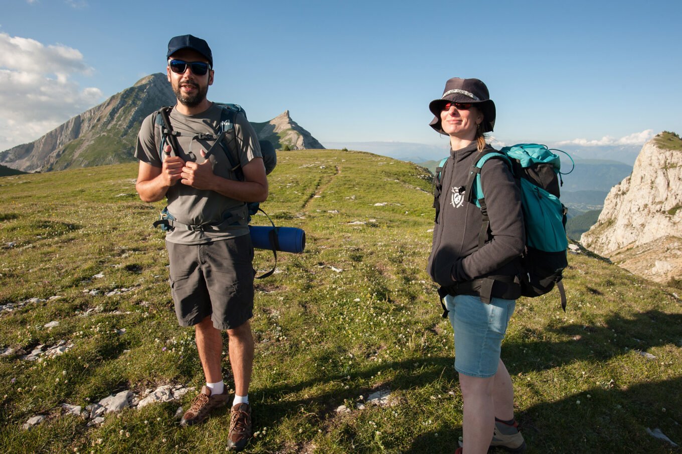 Randonnée Bivouac au Grand Veymont sur les hauts plateaux du Vercors - Jibé et Audrey au Pas des Bachassons