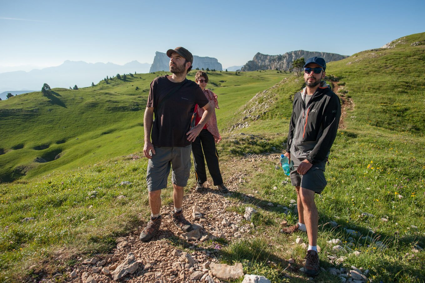 Randonnée Bivouac au Grand Veymont sur les hauts plateaux du Vercors - Petite pause rando au Pas des Chattons avant d’entamer l’ascension du Grand Veymont