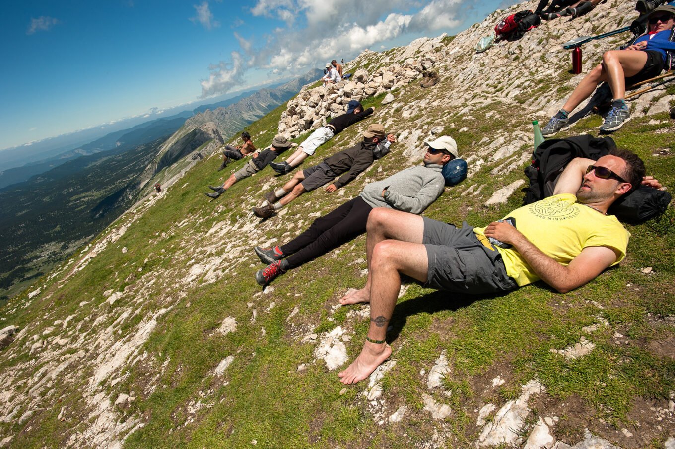 Randonnée Grande Traversée du Vercors - Pause au sommet du Grand Veymont