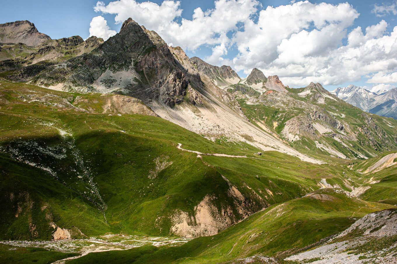 Randonnée GTA / GR5 Grande Traversée des Alpes - Montée vers le refuge du Mont Thabor depuis Modane