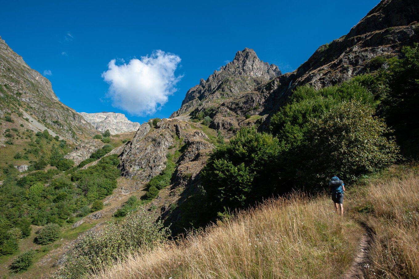 Randonnée Tour des Écrins GR54 - Montée au Col des Colombes