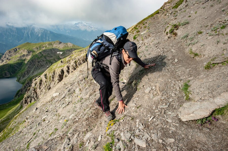 Randonnée Tour du Queyras par l'Ubaye en 9 jours - Passage hors-sentier aérien