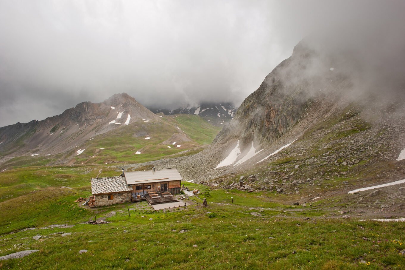 Randonnée Tour du Mont Thabor - Le refuge du Thabor, idéal pour s’abriter du mauvais temps