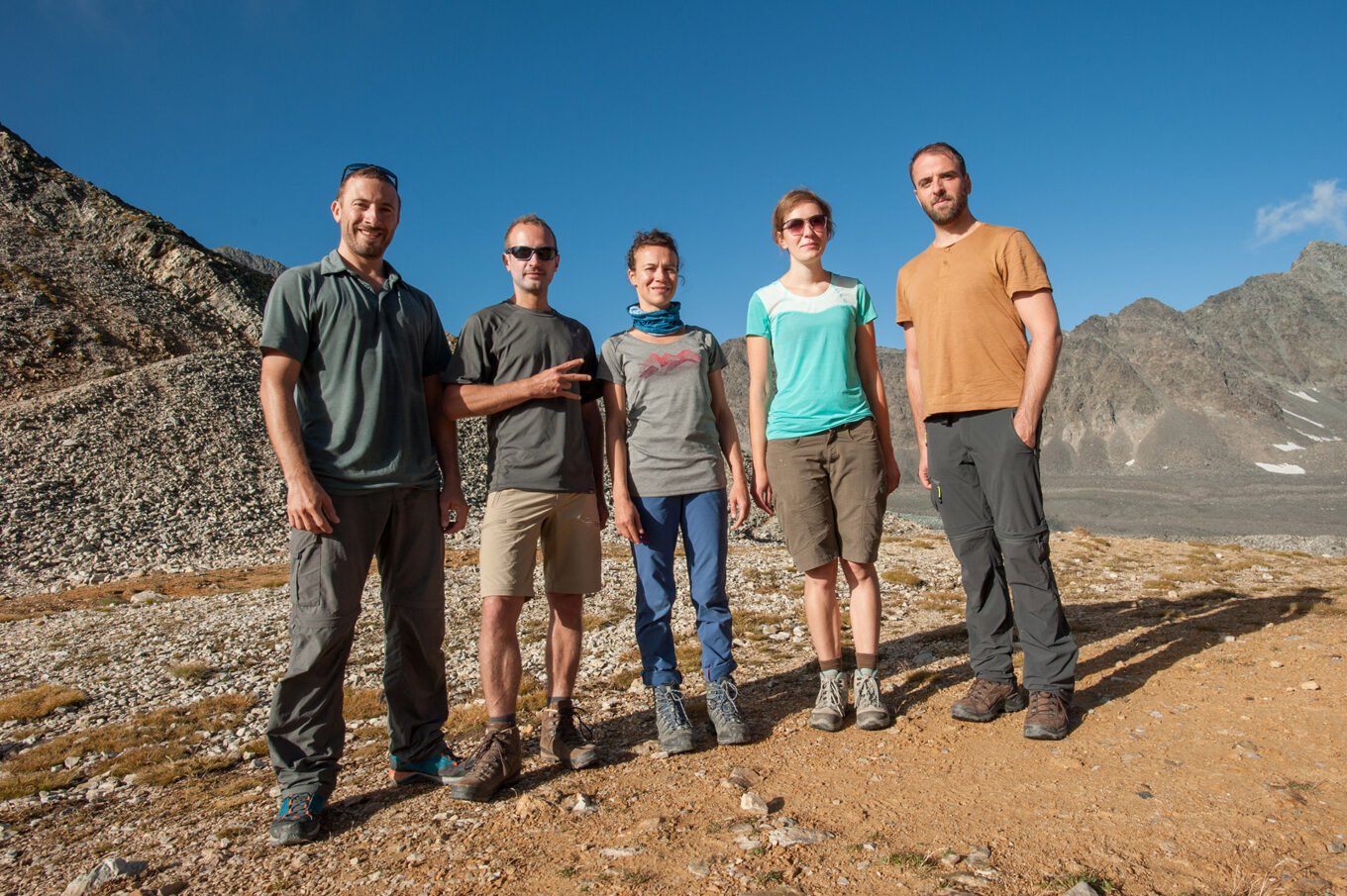 Randonnée itinérante traversée des la Vanoise en 6 jours - La team de randonneur 2018 (de gauche à droite) : Gaïl, Florian, Barbara, Anaïs et Alex