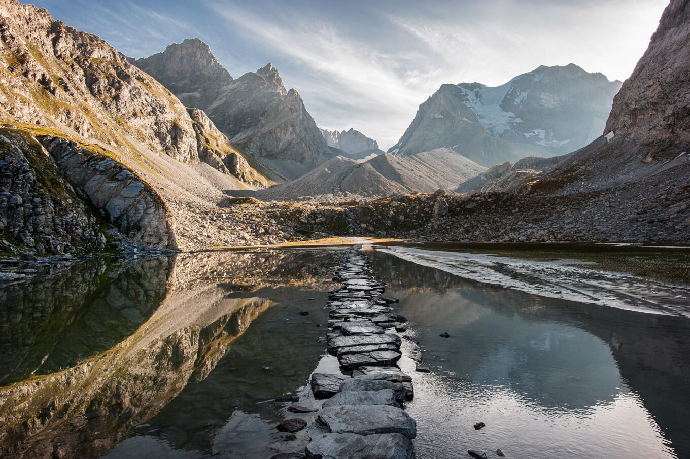 Randonnée itinérante traversée des la Vanoise en 6 jours - Un des plus beaux endroits de la Vanoise : le gué du Lac des Vaches